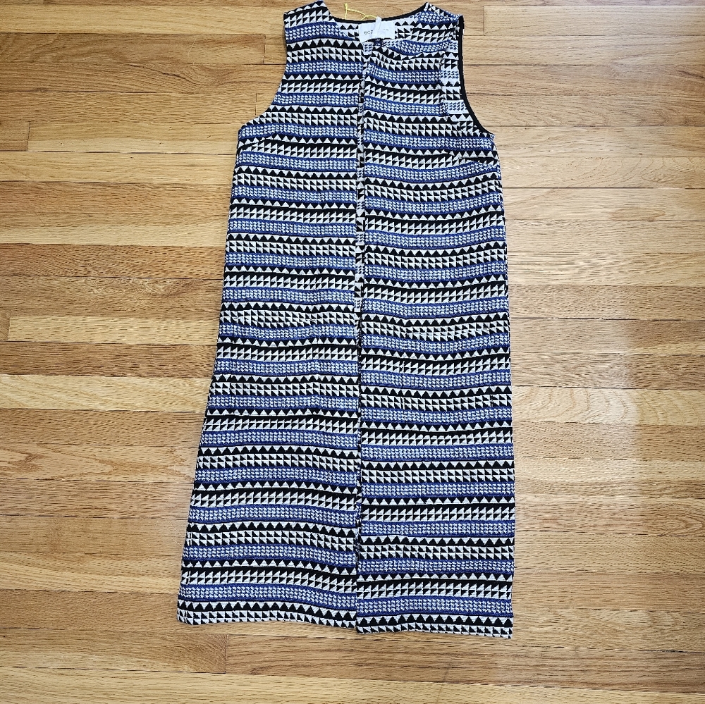 BCBGeneration beautiful sleeveless cardigan blue white and black color for women